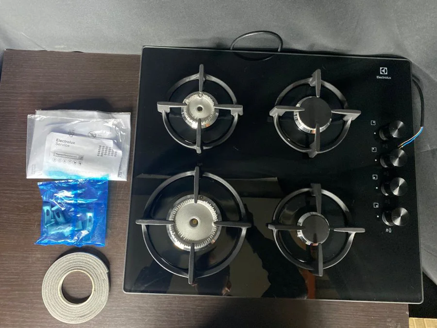 Газовая варочная панель Electrolux EGG6407K (уцененный товар)
