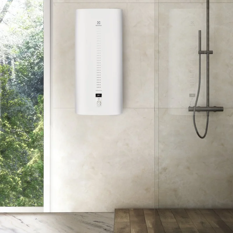 Накопительный электрический водонагреватель Electrolux EWH 80 Centurio IQ 3.0, белый